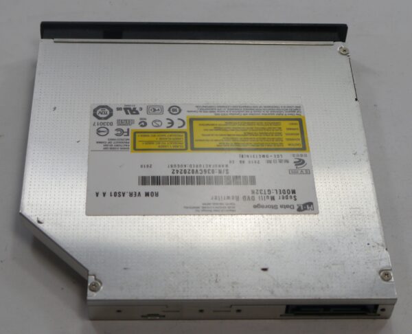 Hitachi / LG GT32N 12.7mm Laptop SATA DVD Writer Black Bezel Used - Image 2