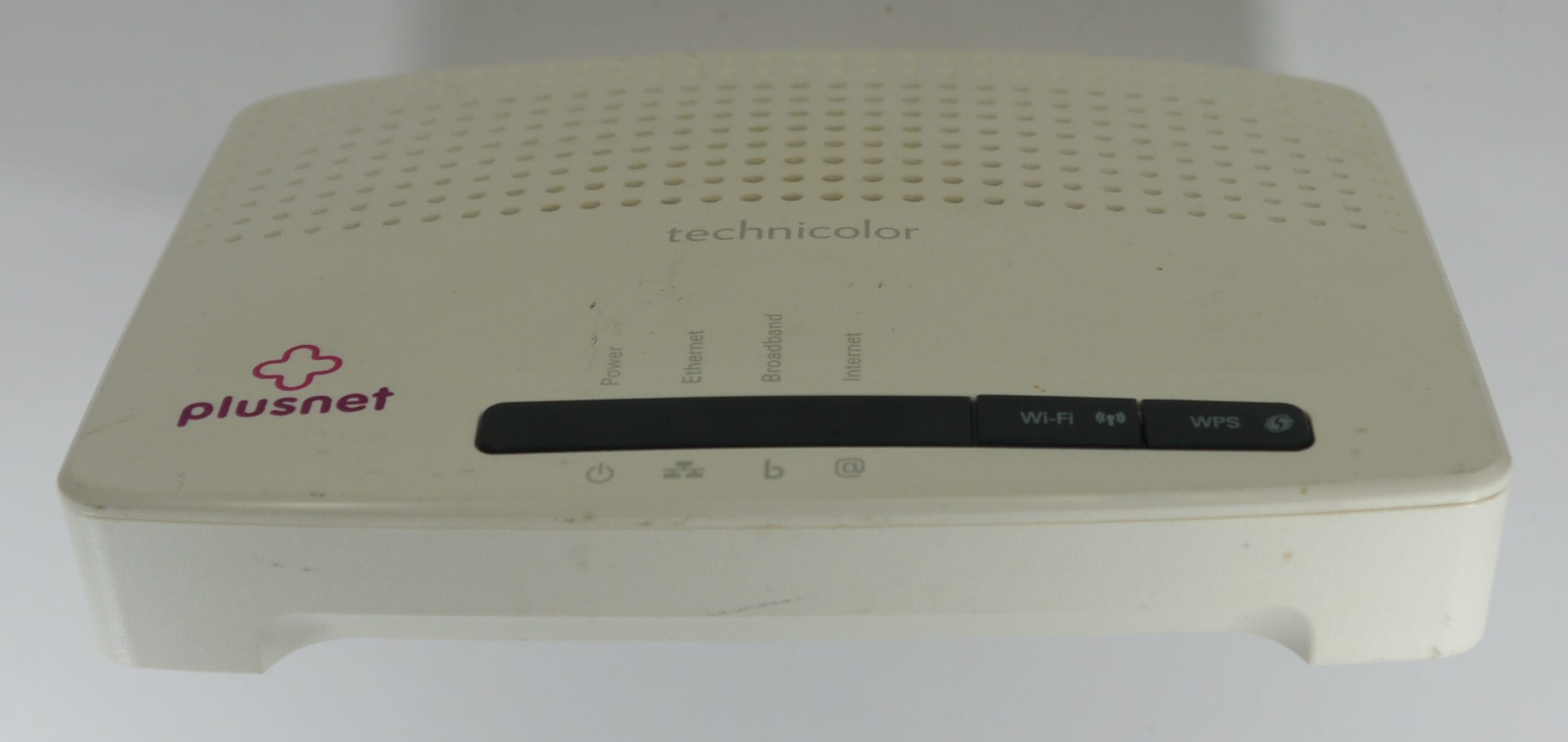 Plusnet Technicolor TG582n Wireless Router White Used (No PSU)