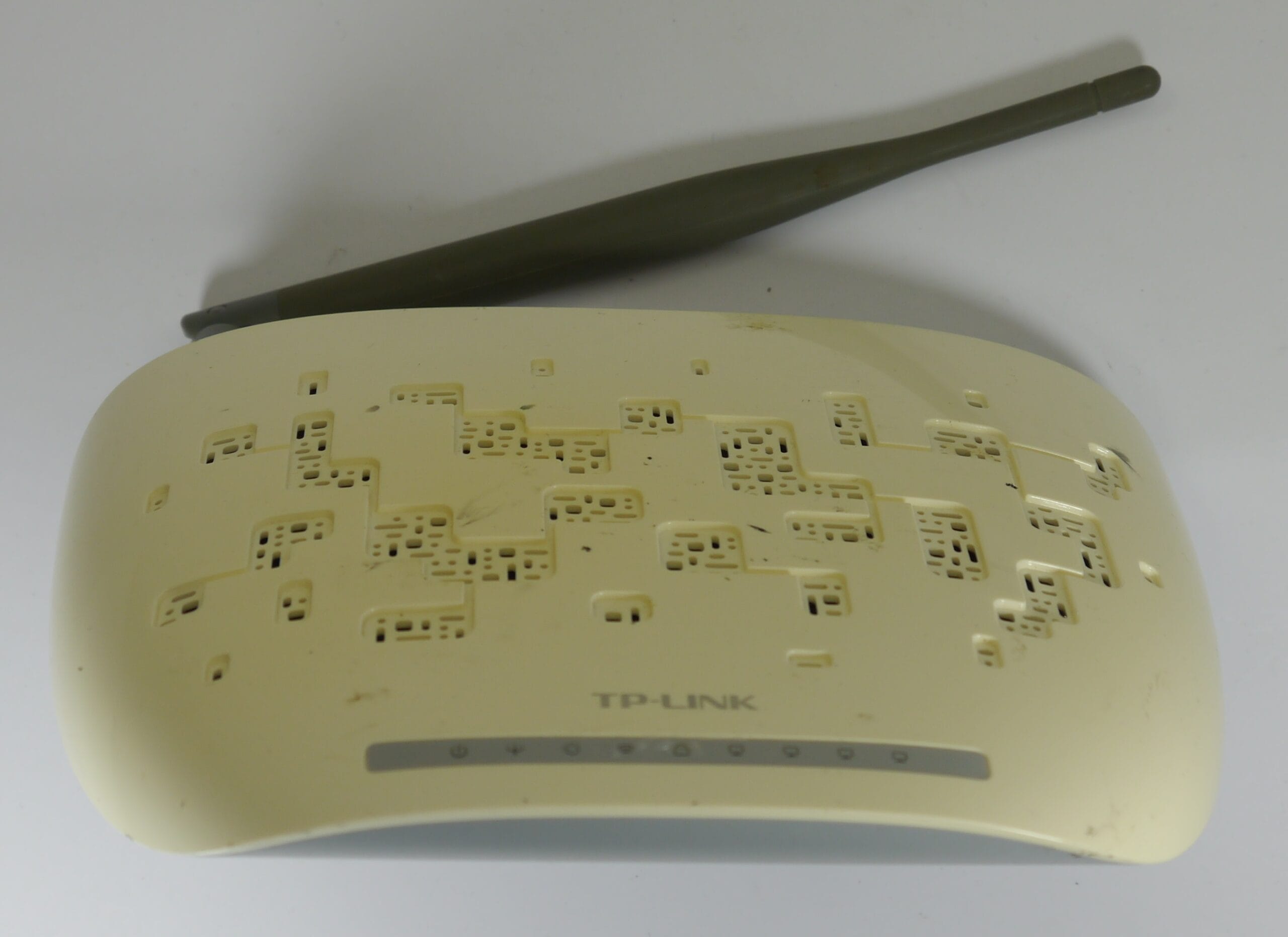 TP-Link TD-W8951ND Wireless N150 Router White Used (No PSU)