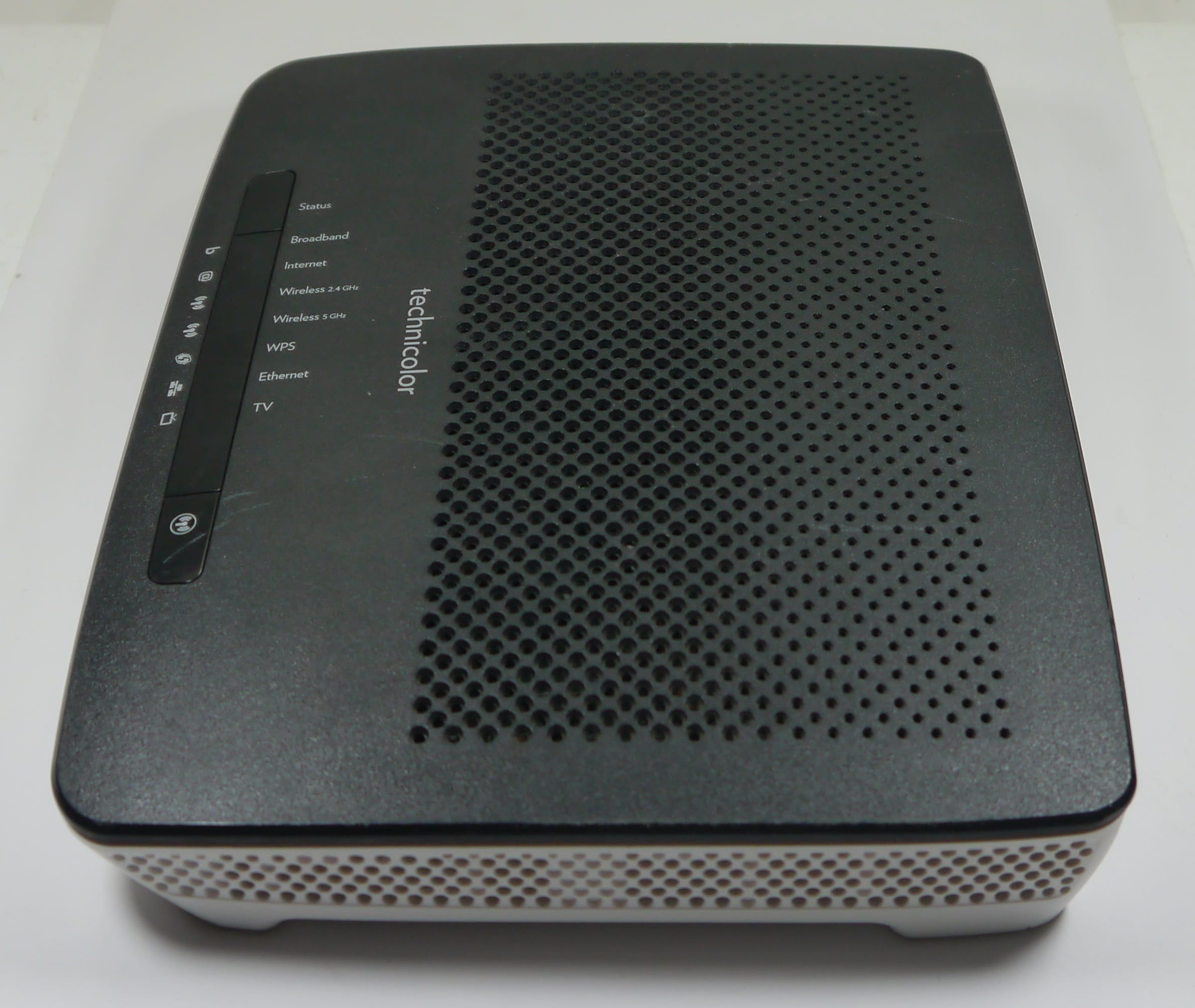 Technicolor TG589vac ADSL Wireless Router Used (NO PSU) - Image 4